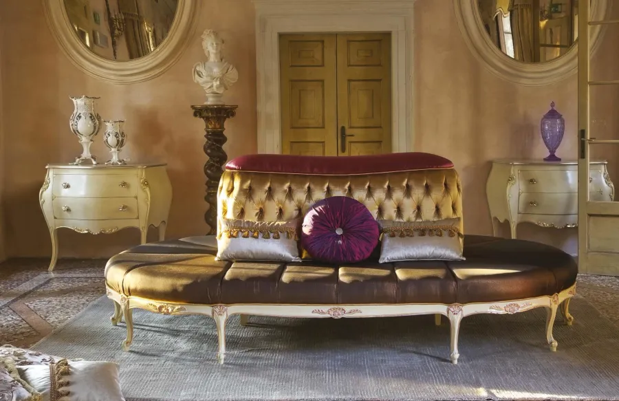 obrazek 1 Prestiżowa okrągła sofa w stylu antycznym do salonu - Morello Gianpaolo