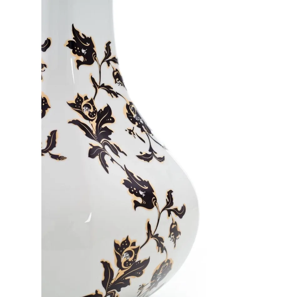obrazek 3 Kwiecista lampa z porcelany o wysmukłym kształcie