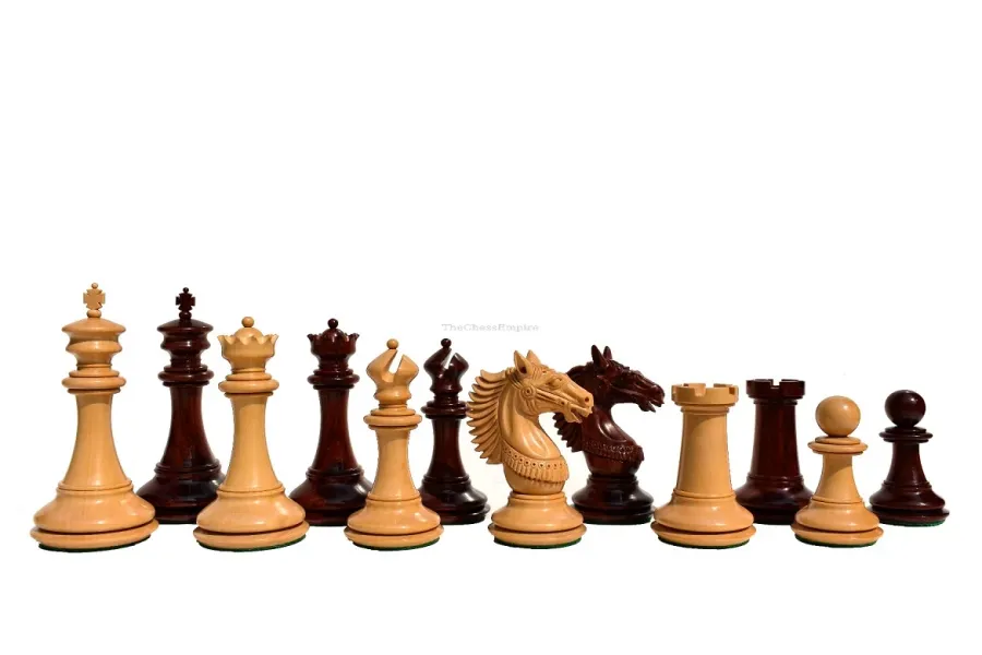 obrazek 1 Szachy z serii Rudra, wykonane z drewna bukszpanowego i padauk - The Chess Empire