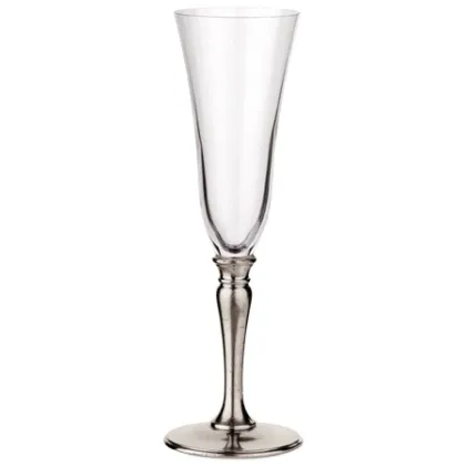 Zdjęcie Stylowy kieliszek do szampana