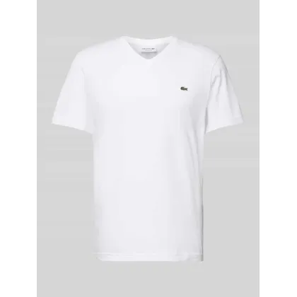 Zdjęcie T-shirt z naszywką z logo
