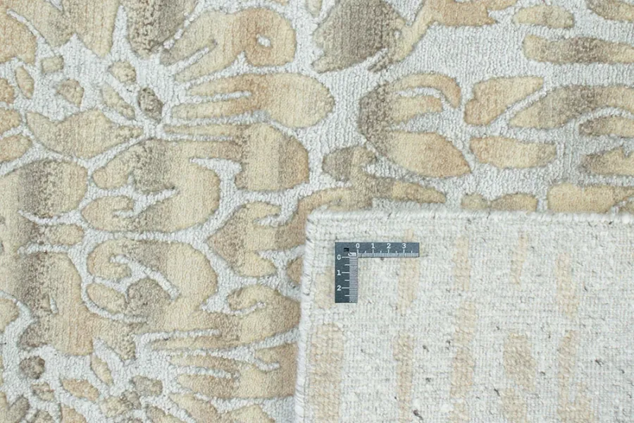 picture 2 Precious silver beige cut carpet - SHANGRI LA SEASCAPE 7031