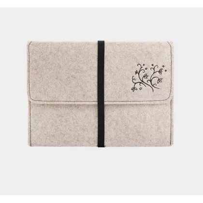 Zdjęcie Teczka na laptop z możliwością umieszczenia elementów ozdobnych