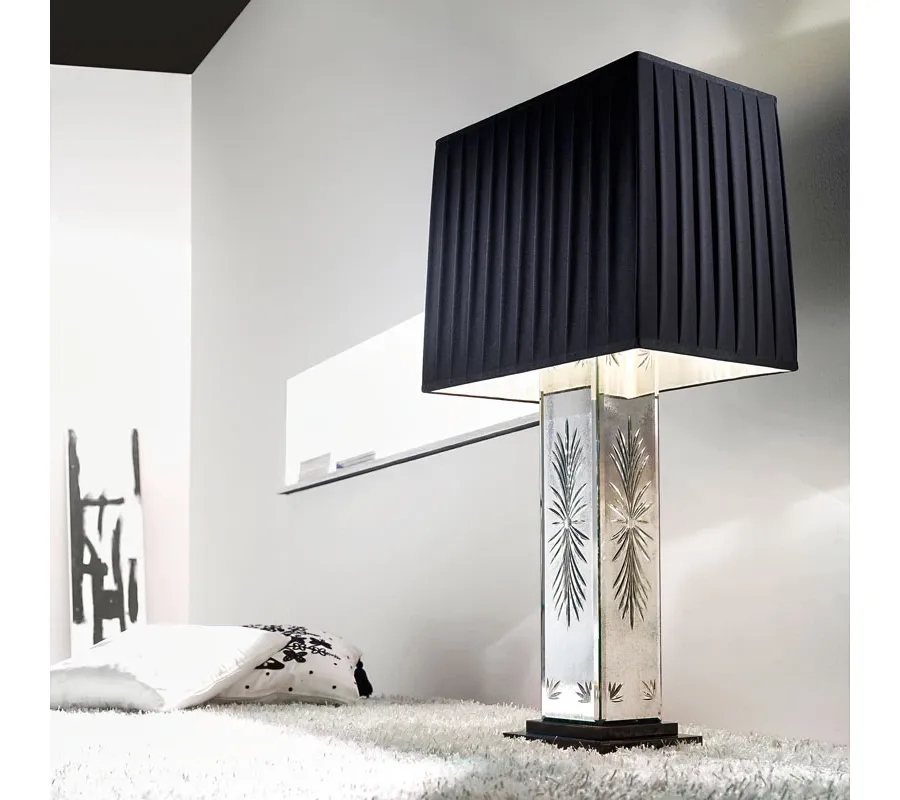 obrazek 1 Ekskluzywna lampa biurkowa LTD66/2 projektu Celeste Dell'Anny