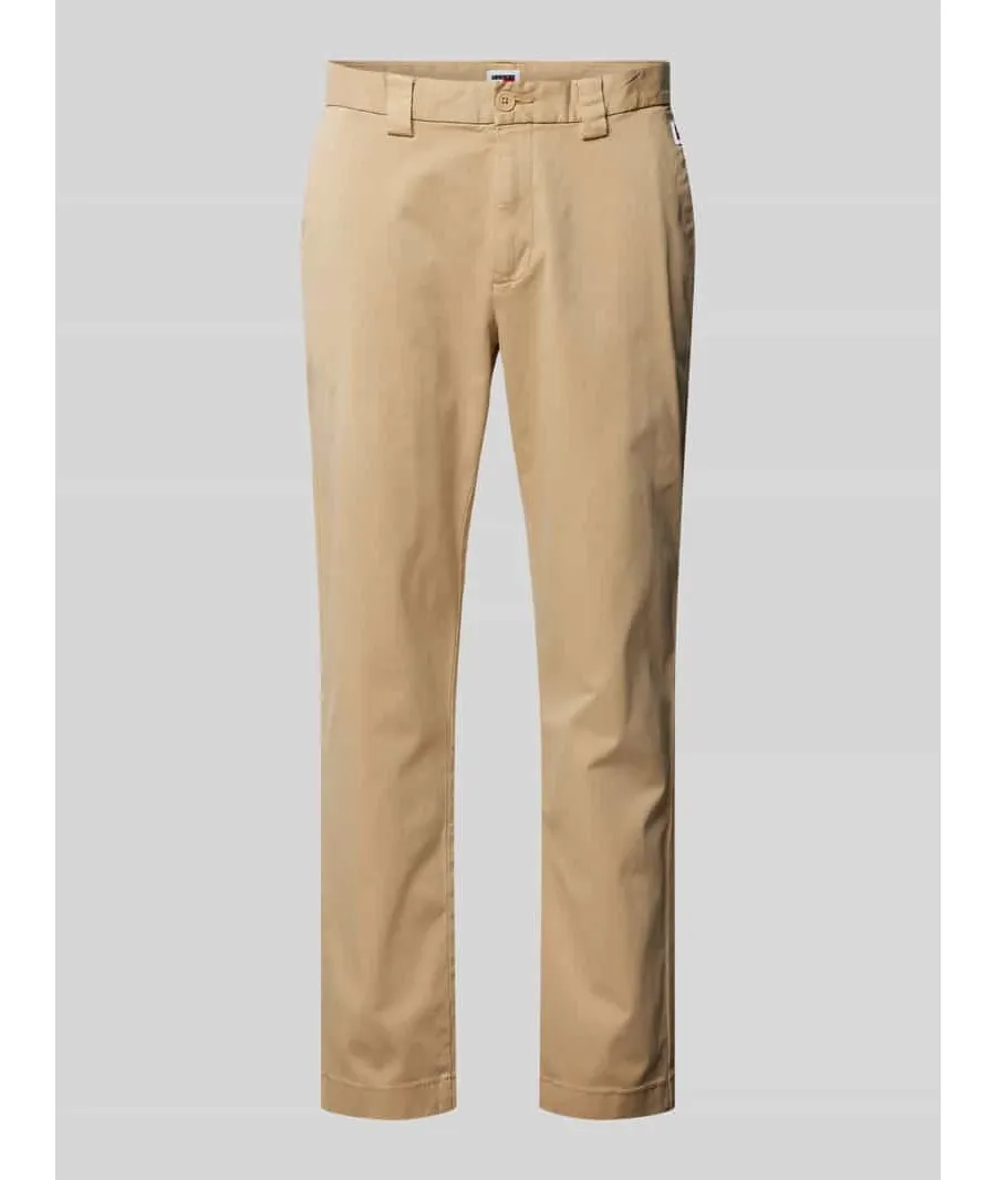 obrazek 1 Chinosy o kroju regular fit z detalem z logo model ‘DAD’