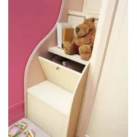 Picture Stairs from the cabinets to the bunk bed - Ferretti e Ferretti