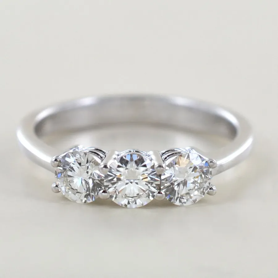 obrazek 4 Duży włoski pierścionek Trilogy z diamentami 0,90 ct