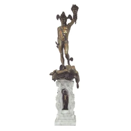 Zdjęcie Statuetka Perseusza z głową meduzy