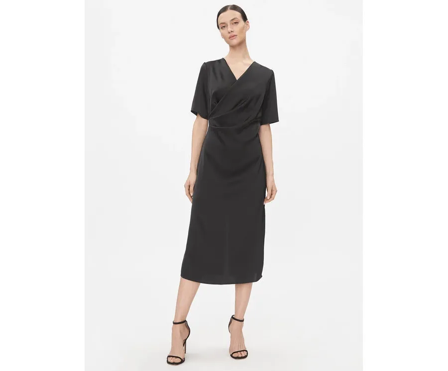 obrazek 1 Bruuns Bazaar Sukienka codzienna Nemi BBW3622 Czarny Regular Fit