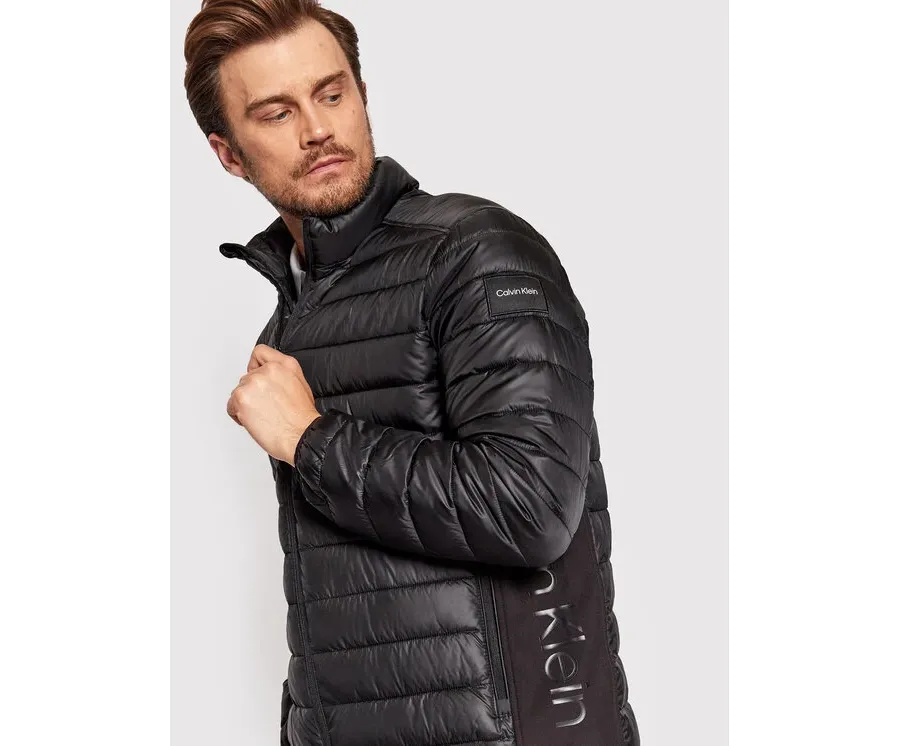 obrazek 1 Calvin Klein Kurtka przejściowa Recycled Side K10K108291 Czarny Regular Fit