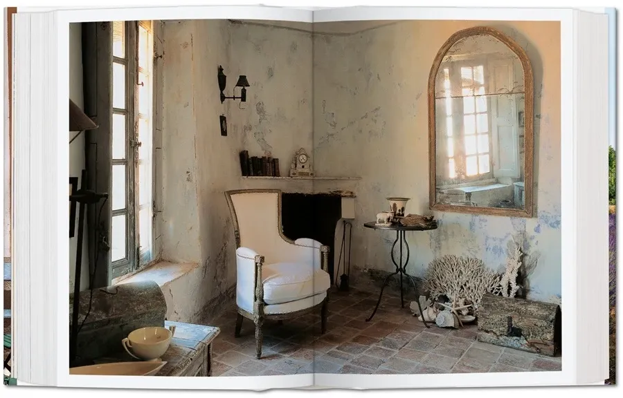 obrazek 5 Książka Living in Provence - Taschen