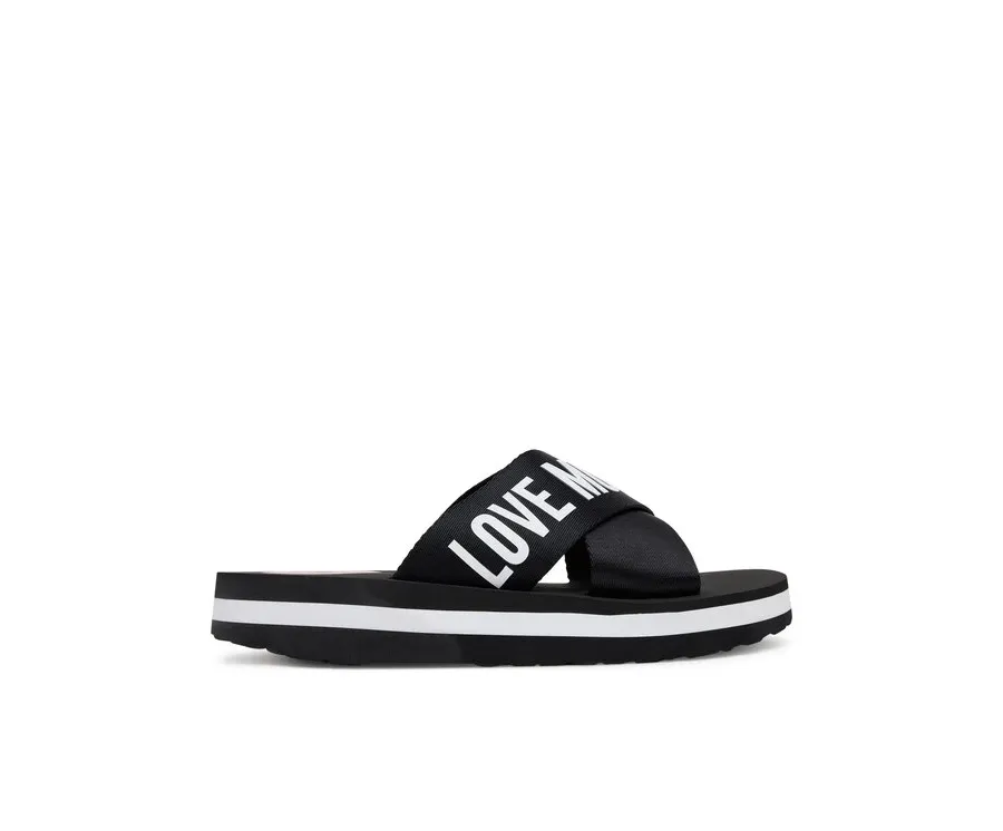 obrazek 1 LOVE MOSCHINO Klapki JA28324G0MIX3000 Czarny