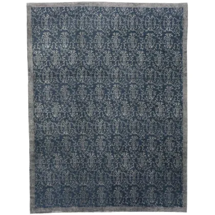 Zdjęcie Granatowy klasyczny dywan z wełny i jedwabiu