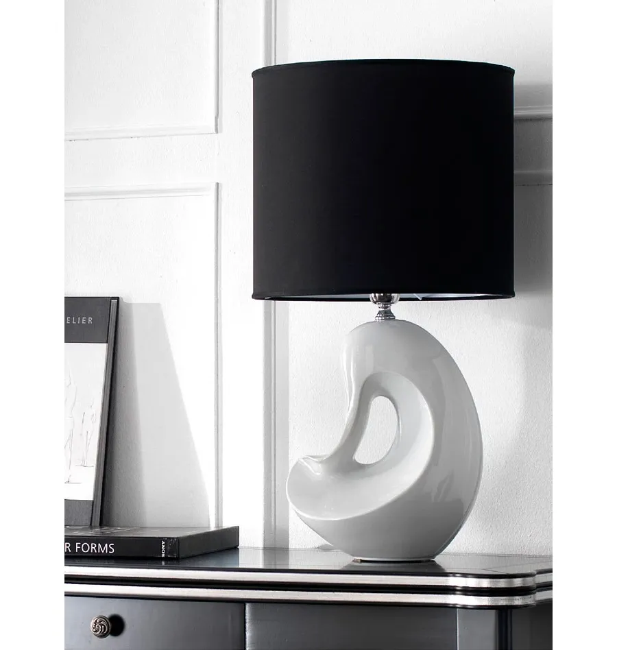 obrazek 3 Oryginalny porcelanowy wazon o nowoczesnym designie