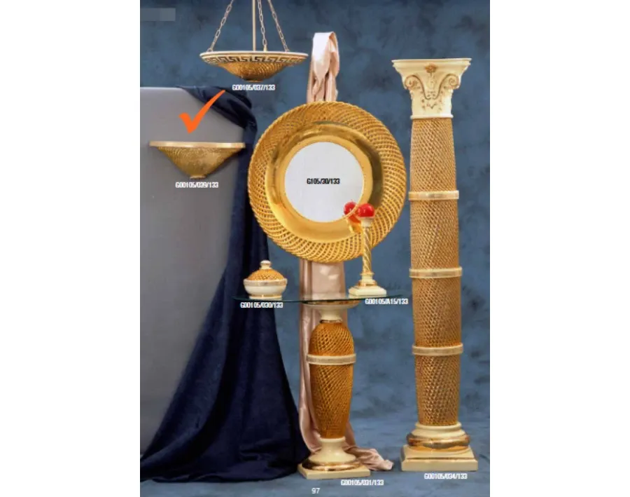 obrazek 1 Urokliwy złoty kinkiet do salonu