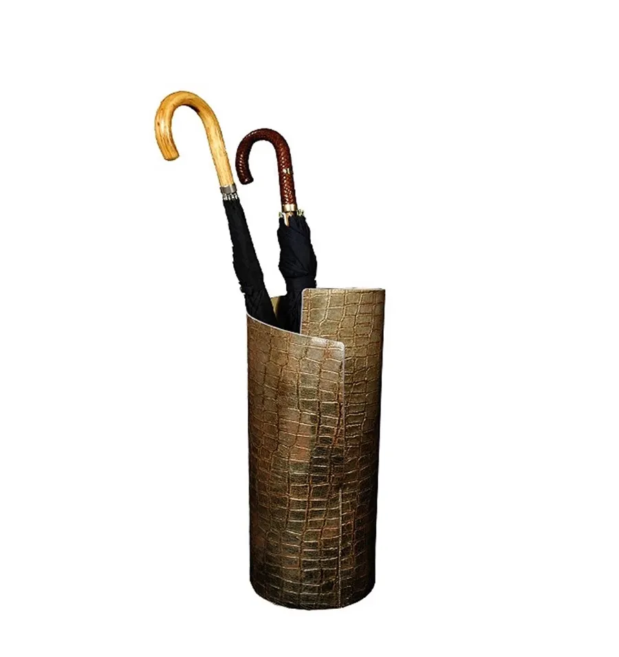 picture 1 Unconventional umbrella stand - Absolute Breton