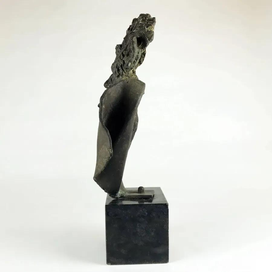 obrazek 6 Brązowe popiersie Dory Bassi 1970 autorstwa Alessandro Manzoni