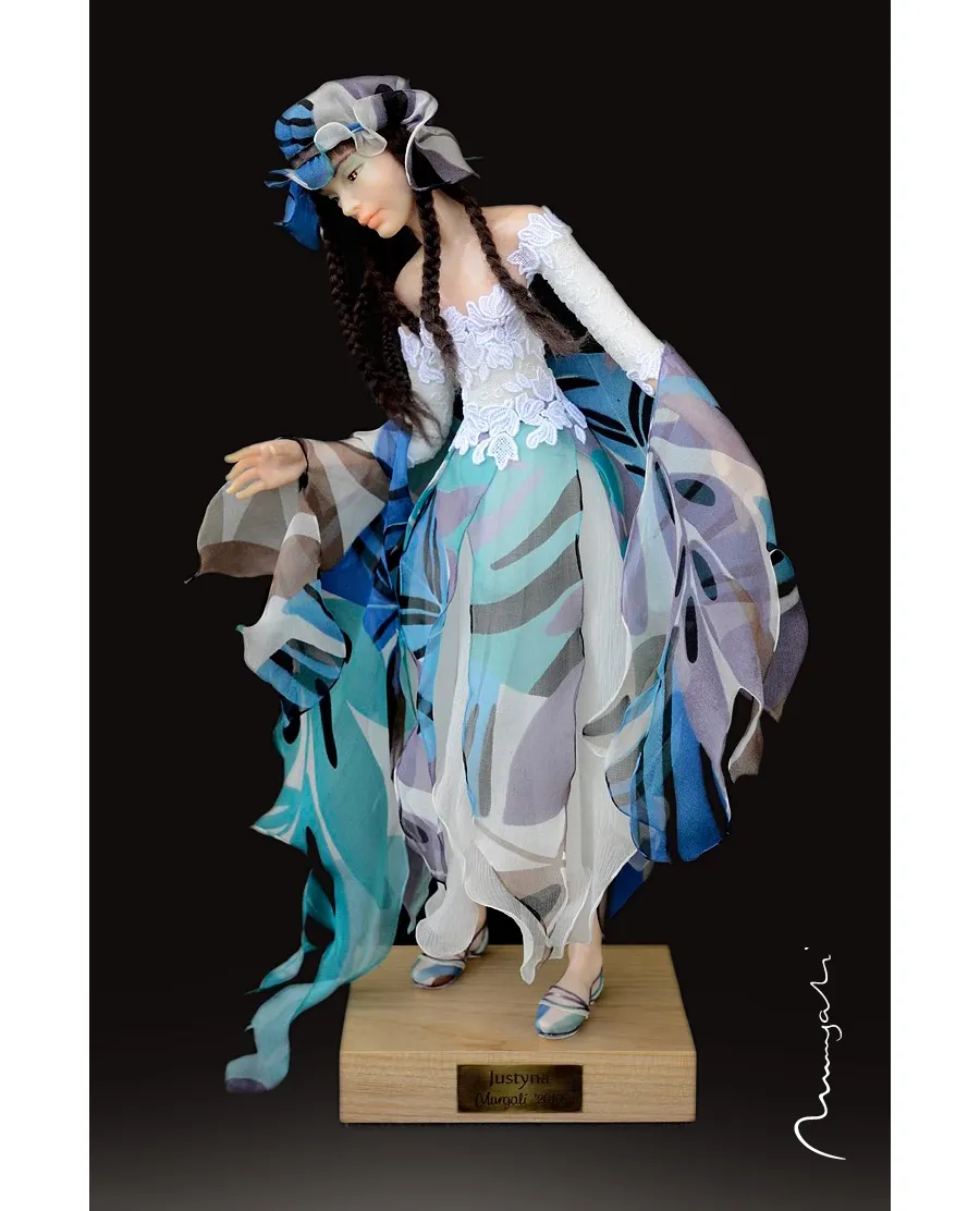 picture 1 Justyna - hand-made figurine of Anna Żurawska