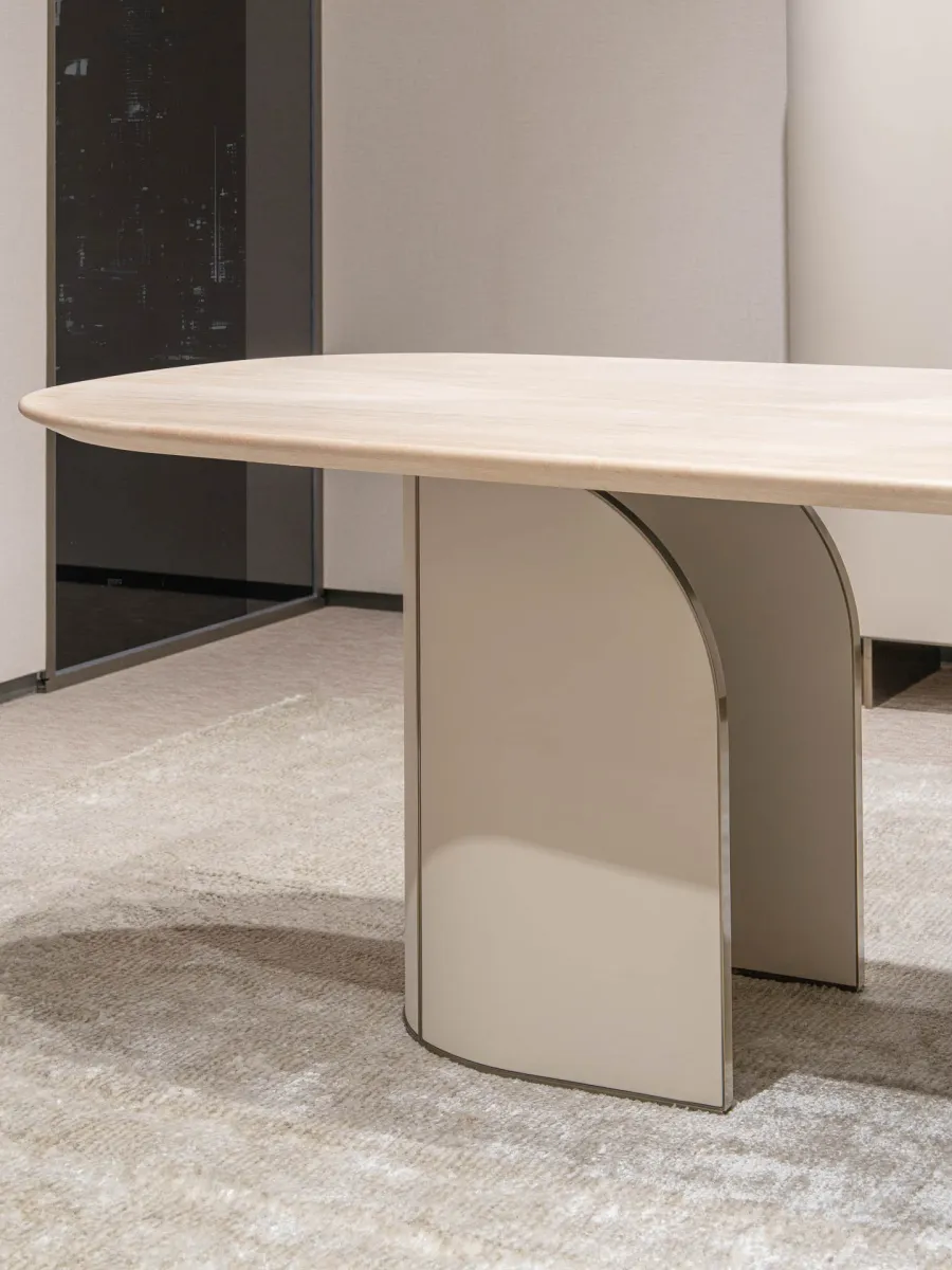 obrazek 9 Ekskluzywny stół do jadalni - styl modernistyczny prosto z Włoch