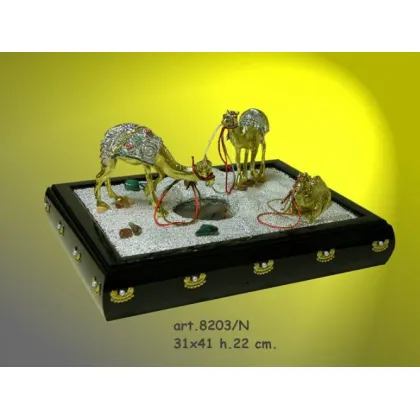 Zdjęcie Figura trzech wielbłądów idealna na prezent