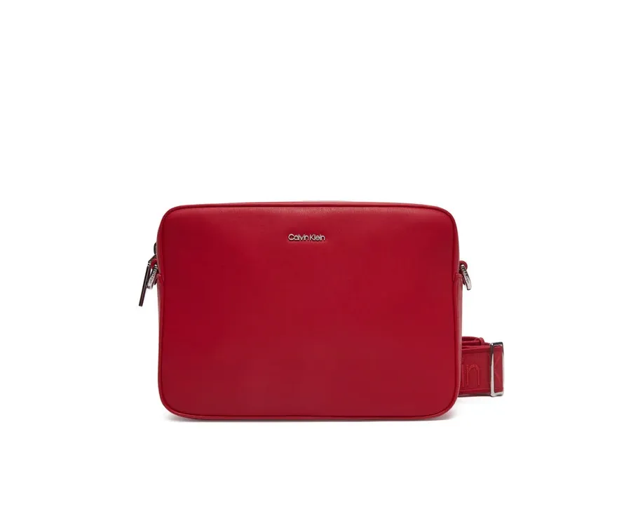 obrazek 1 Calvin Klein Torebka Ck Must Small Camera Bag K60K613145 Czerwony