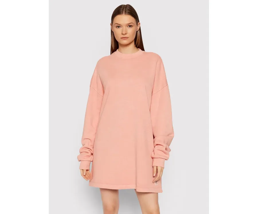 obrazek 1 Reebok Sukienka dzianinowa Natural Dye Crew GR0399 Różowy Oversize