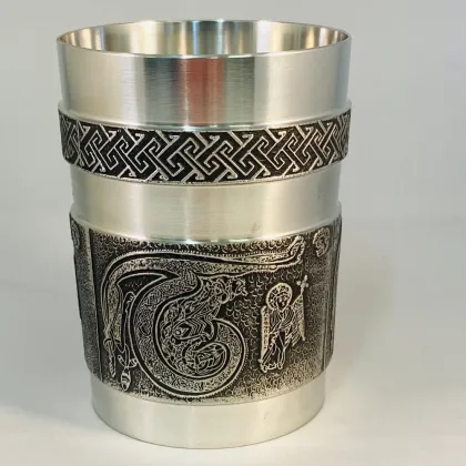 Picture Irish tin mug with the letter