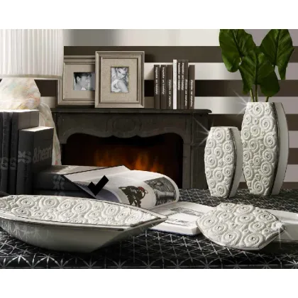 Picture White, platinum - shell ceramic tray - Bruno Costenaro