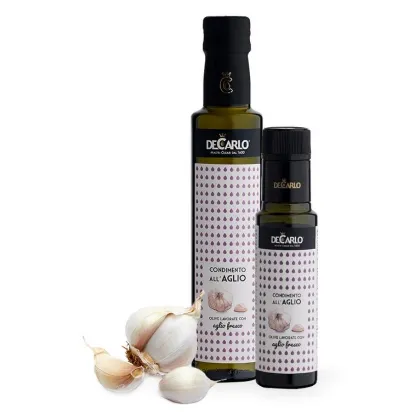 Zdjęcie Czosnkowa oliwa z oliwek od włoskiej marki De Carlo Oil 250 ml