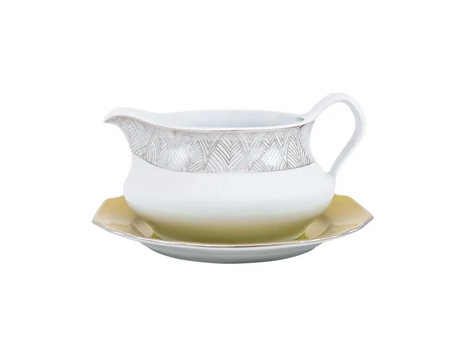 obrazek 1 Wyjątkowa porcelanowa sosjerka ze spodkiem do jadalni