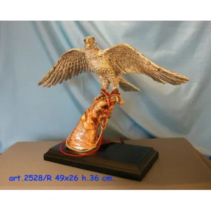 Zdjęcie Genialna figura orła włoskiego producenta