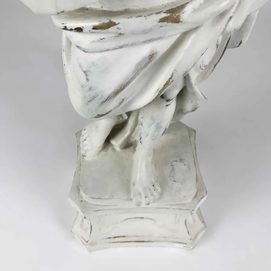 obrazek 9 Lampa do salonu, anioł z rzeźbionego i lakierowanego na biało drewna z manufaktury Chelini Firenze