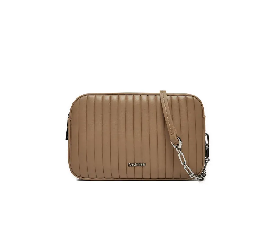 obrazek 1 Calvin Klein Torebka Mini Line Quilt Camera Bag K60K613078 Szary