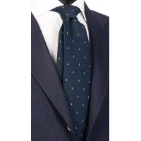 Picture A unique wool tie, hand-sewn in Italy