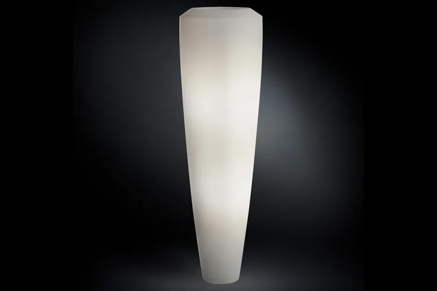 picture 1 Exclusive garden lamp by Italian brand VG