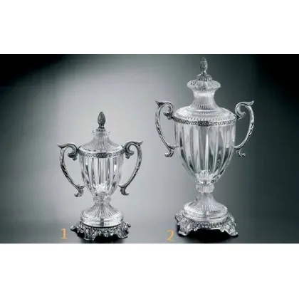 Zdjęcie Wazony ozdobne z kryształu i srebra