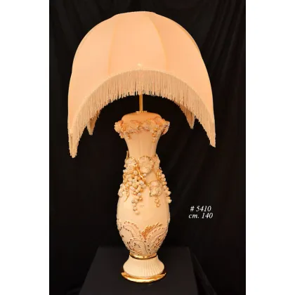 Zdjęcie Elegancka lampa do salonu