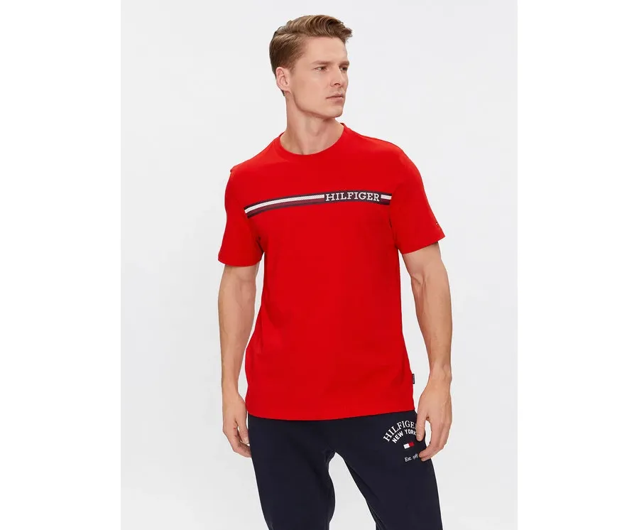 obrazek 1 Tommy Hilfiger T-Shirt Monotype MW0MW33688 Czerwony Regular Fit