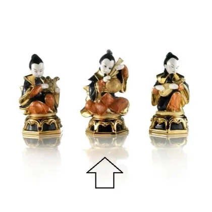 Zdjęcie Orientalna figurka postaci z chińskimi dudami wykonana z ceramiki - Ceramiche ML