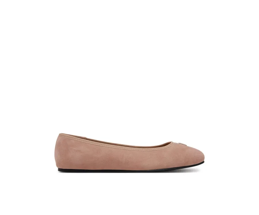 obrazek 1 Tommy Hilfiger Baleriny Th Hardware Suede Ballerina FW0FW08655 Beżowy