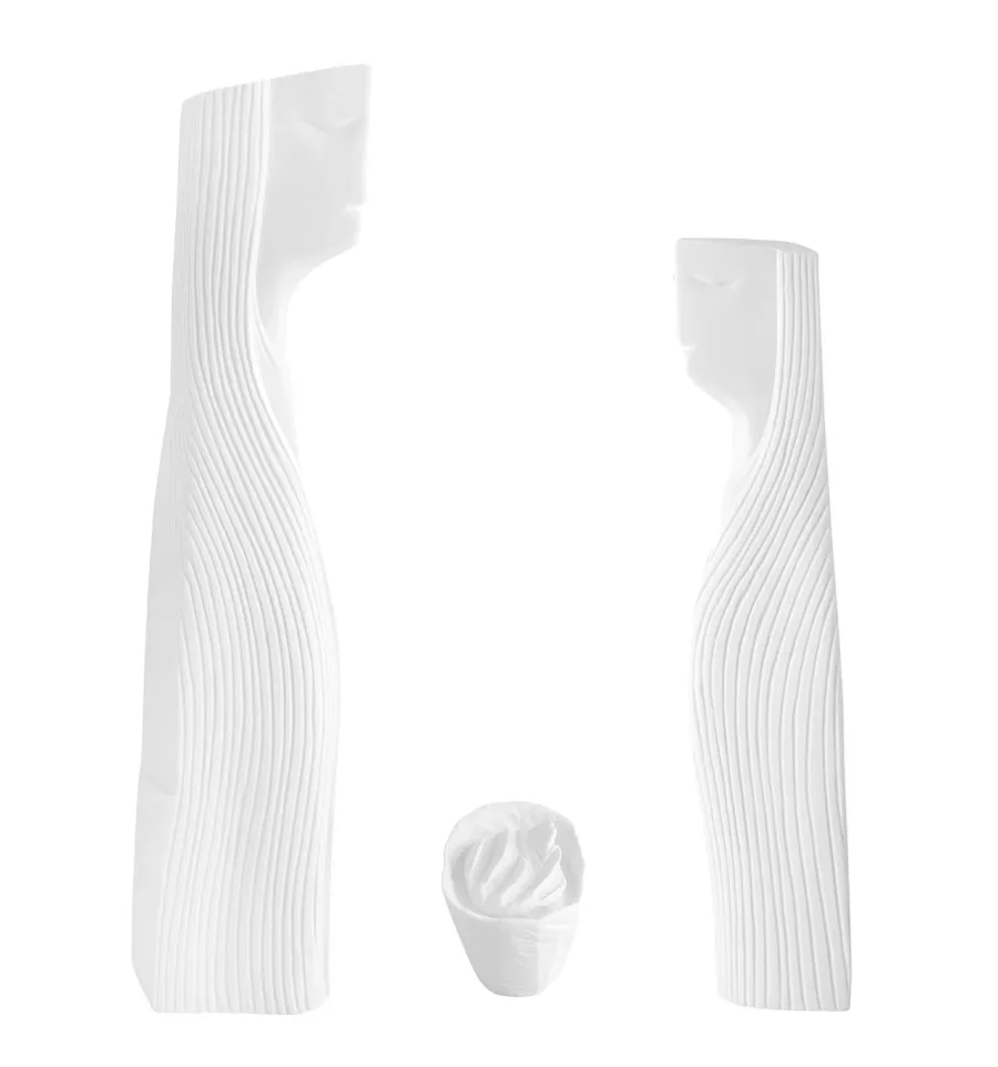 obrazek 1 Unikatowa szopka Sagrada Família z trzema porcelanowymi figurkami - Vista Alegre