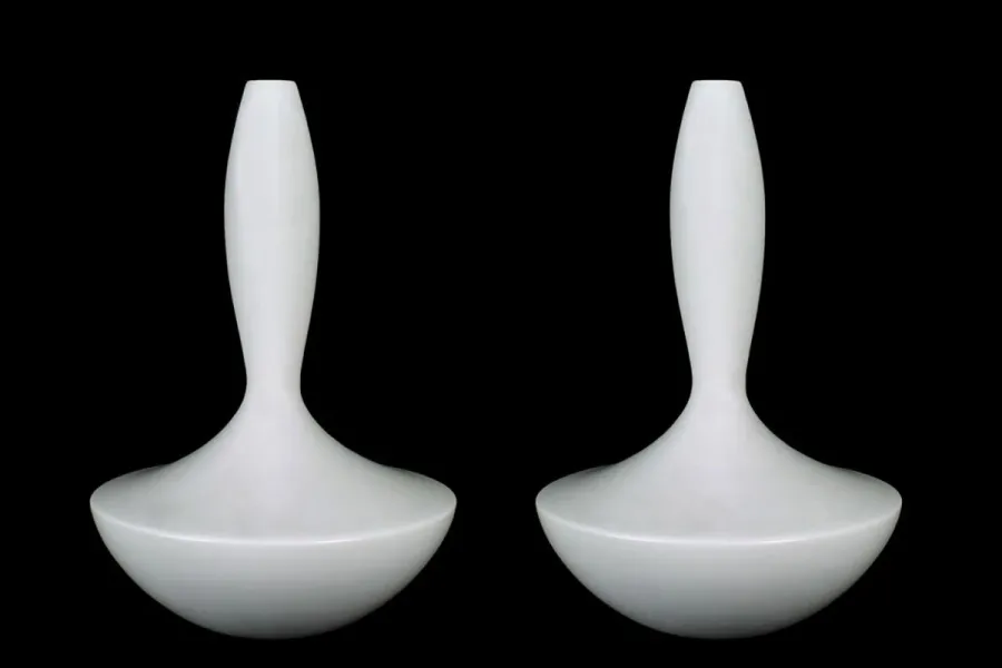 obrazek 1 Awangardowy ceramiczny wazon