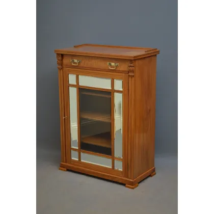 Zdjęcie Wiktoriańska szafka boczna lub szafka muzyczna - antyk