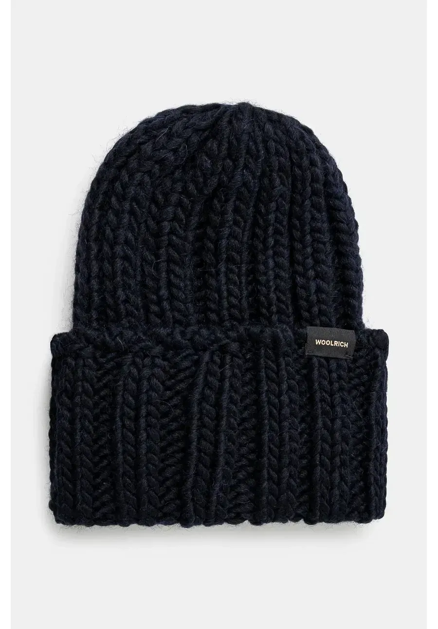 obrazek 1 Woolrich czapka wełniana Chunky Beanie kolor granatowy z grubej dzianiny wełniana CFWWAC0196FRUF0766
