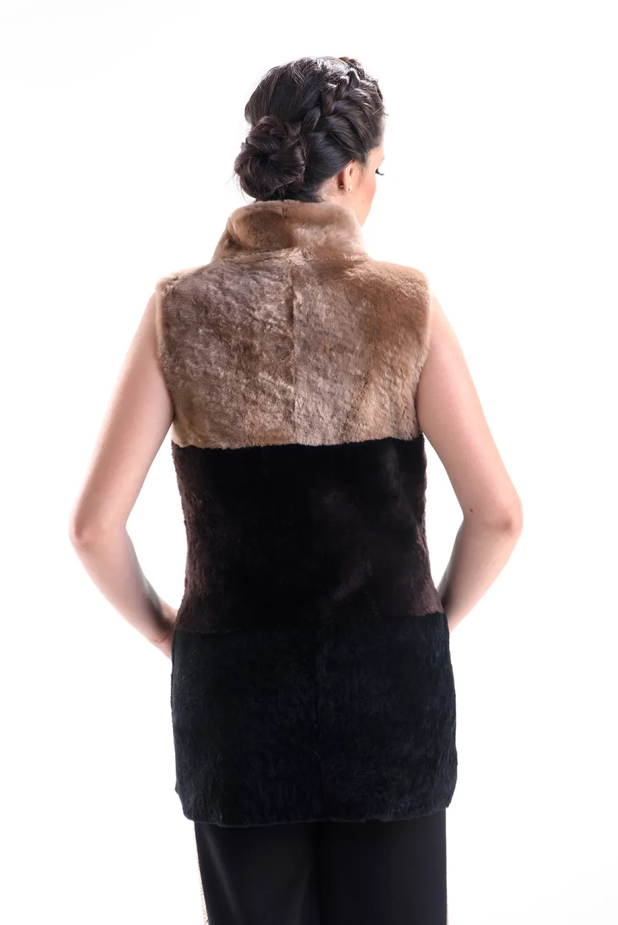 picture 2 Elegant and feminine lamb fur vest - A&A Vesa