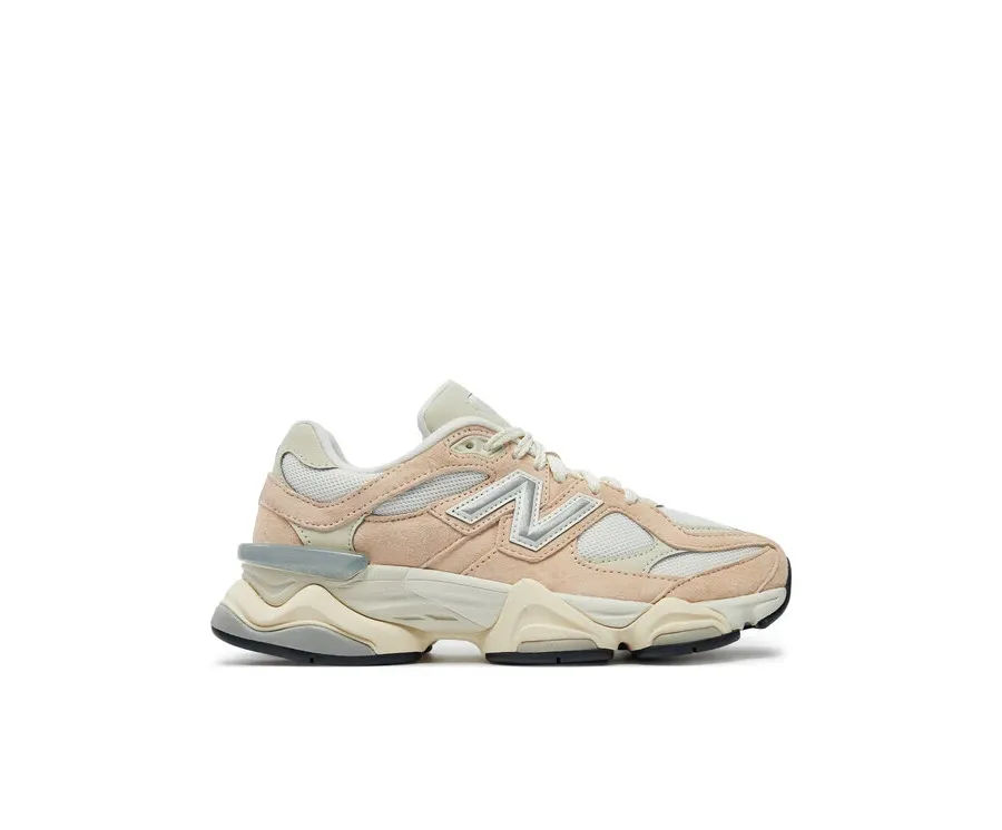 obrazek 1 New Balance Sneakersy 9060 V1 U9060WNA Pomarańczowy