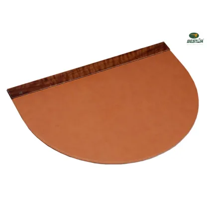 Zdjęcie Elegancka podkładka na biurko wykonana z drewna