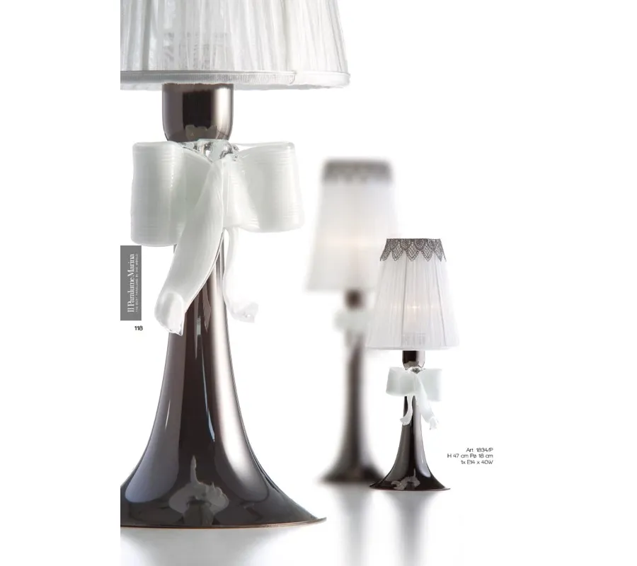 obrazek 1 Lampa stołowa z białą kokardą ze szkła Murano i czarnego mosiądzu niklowego – Il Paralume Marina