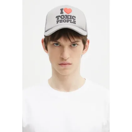 Zdjęcie PLEASURES czapka z daszkiem Toxic Trucker Cap kolor szary z aplikacją P24SP065.GREY