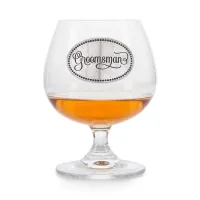 Zdjęcie Ekskluzywny prezent ślubny – kieliszek do brandy z cynowym emblematem „drużba”